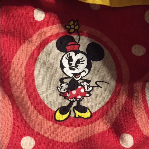 Adult Minnie Mouse Skirt - Picture 5 of 6